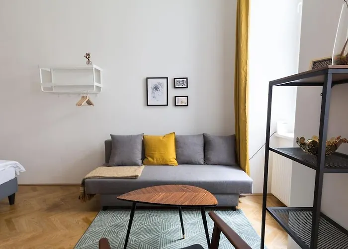 Josef\'S Home I Studio Near City Center