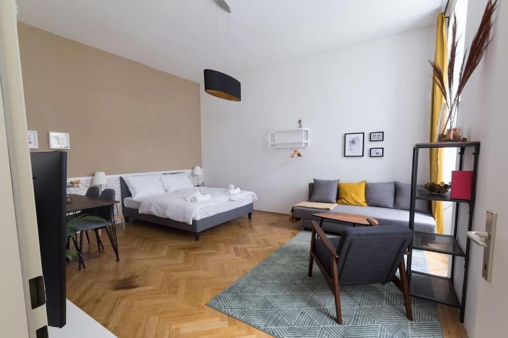Josef'S Home I Studio Near City Center * Wien